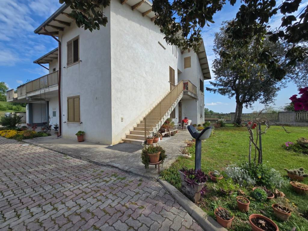 Appartamento a Loreto aprutino - Foto 2