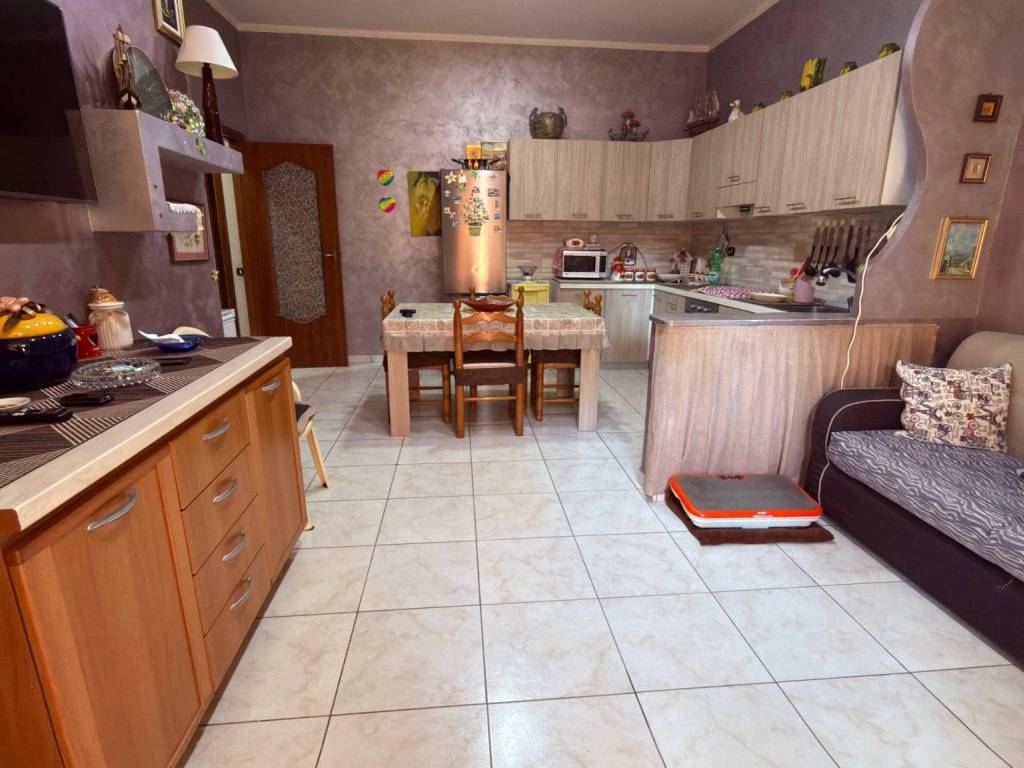 Appartamento a Frattaminore in Via Amendola, 2 - Foto 2