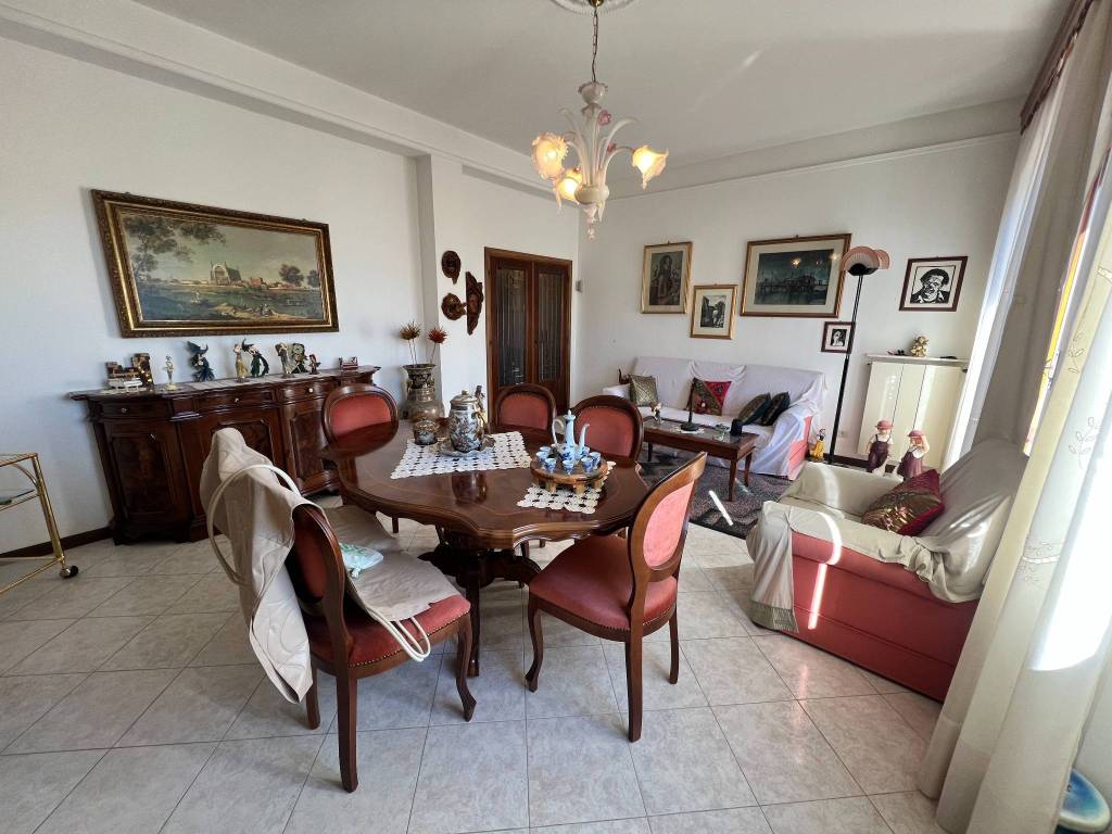 Appartamento a Tolentino in Via Bezzecca, 6 - Foto 3