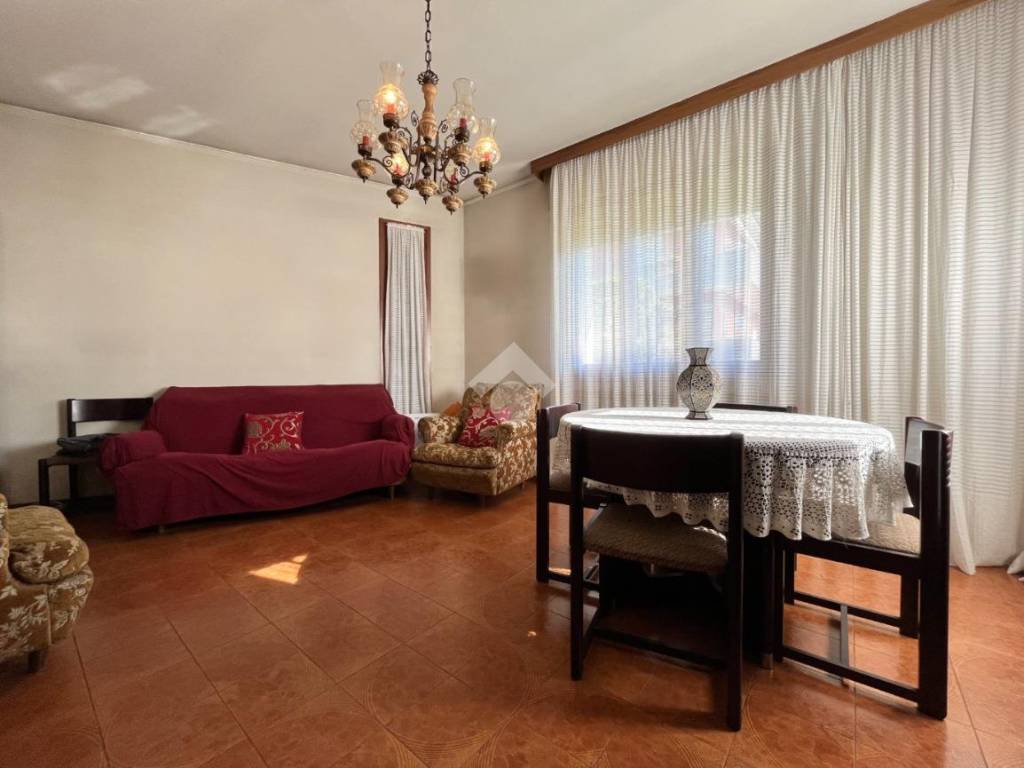 Villa a Ponte san nicolò in Via Piave, 10 - Foto 3