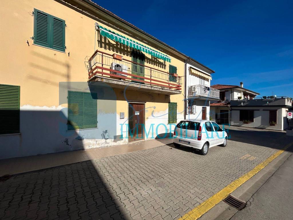 Casa indipendente a Cerreto guidi in Via Ripa, 19 - Foto 2