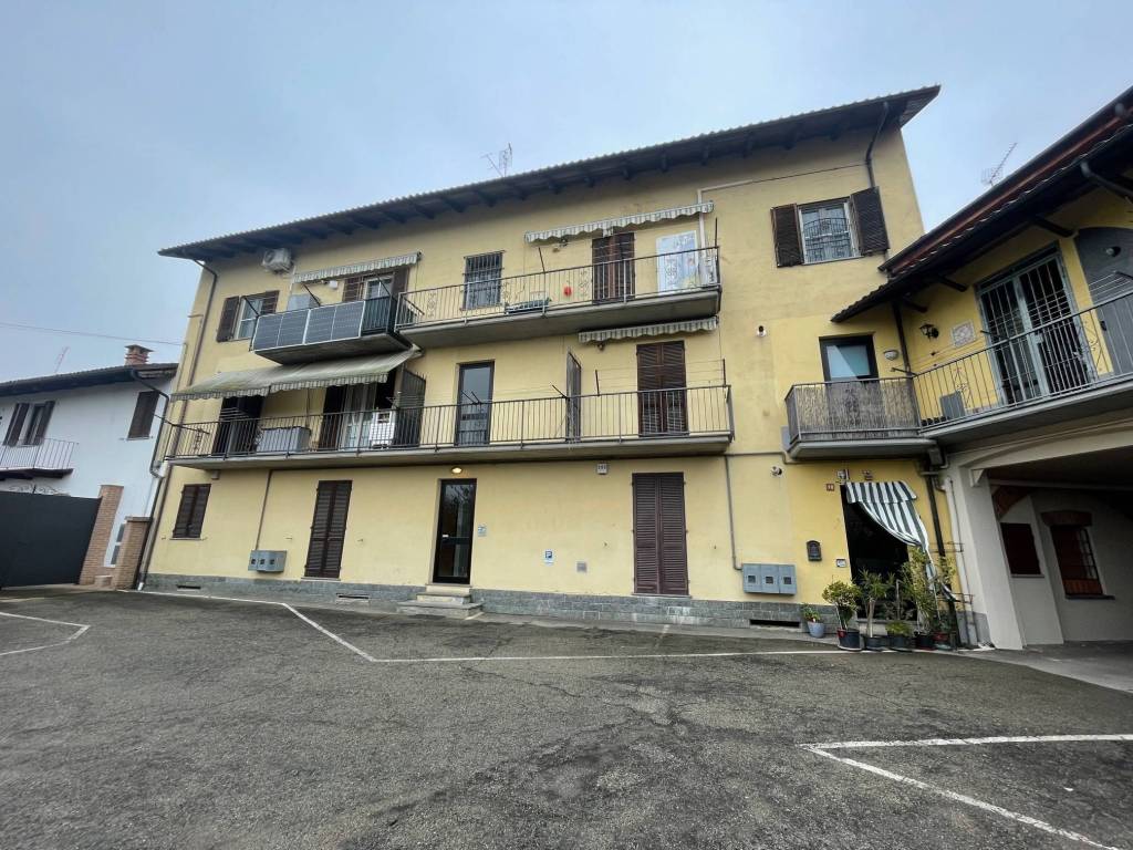 Appartamento a Asti in Strada San Carlo - Foto 3