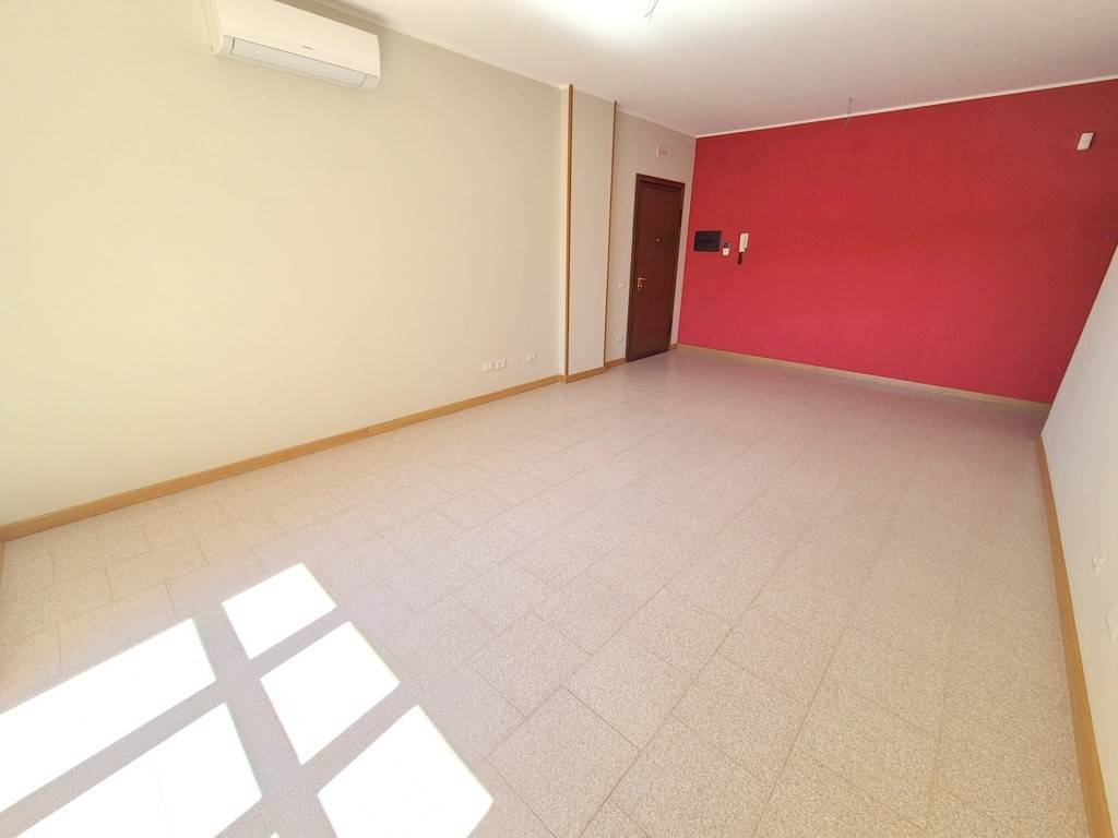 Appartamento a Carbonia in Via Dalmazia - Foto 2