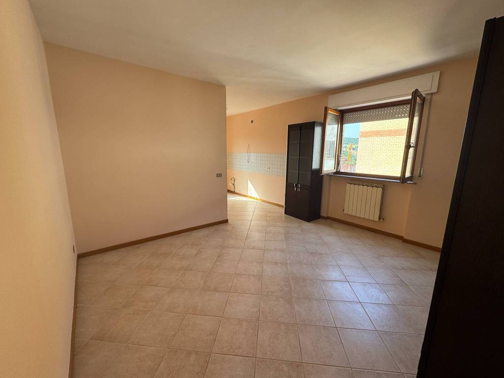 Appartamento a Tolentino in Via Luigi Rocchi - Foto 4