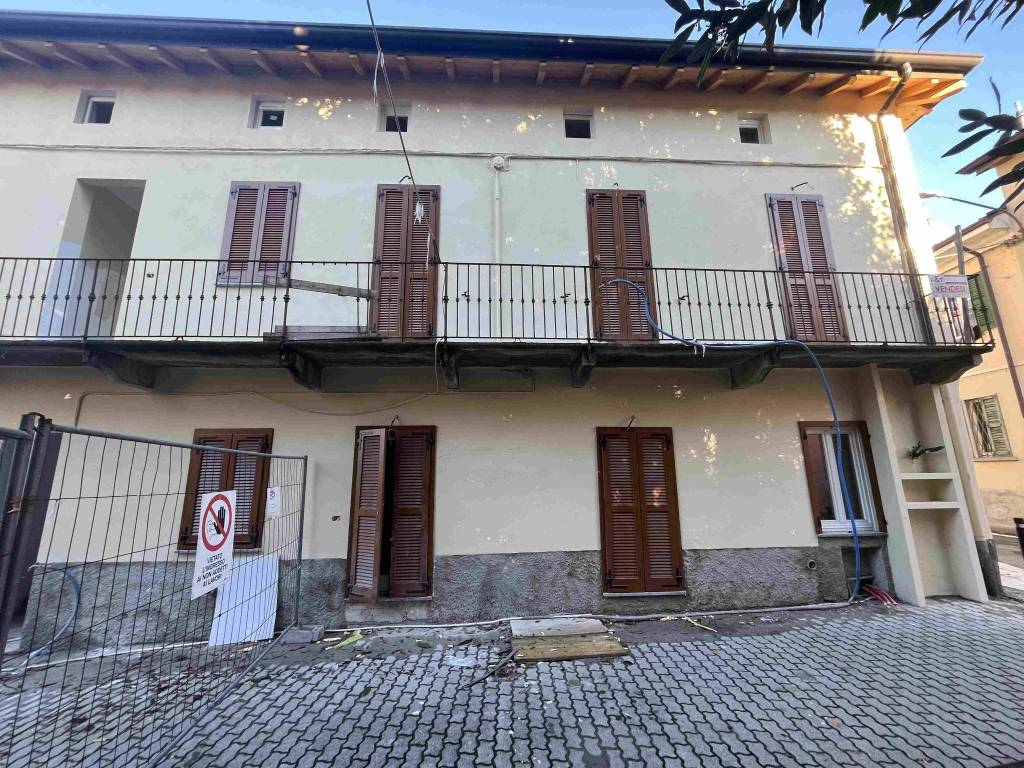 Appartamento a Sesto calende in Via alla Punta - Foto 5