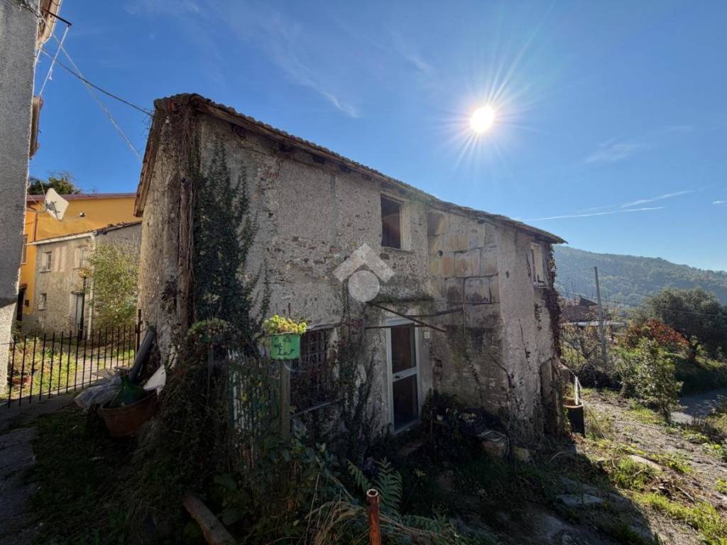 Villa a Serra riccò in Via Tomaso Cassissa, 12 - Foto 5
