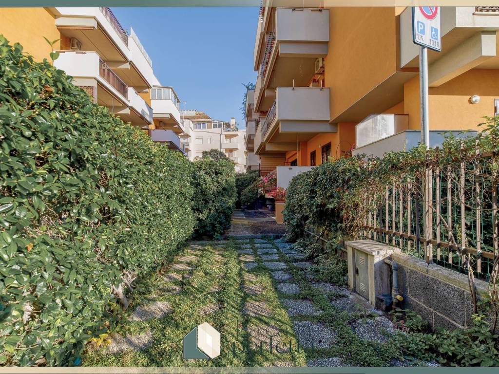 Appartamento a Santa marinella in Via Castelsecco, 4 - Foto 2