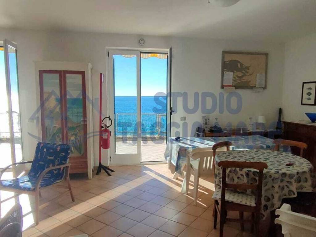 Appartamento a Cipressa in Strada Statale 1 - Foto 4