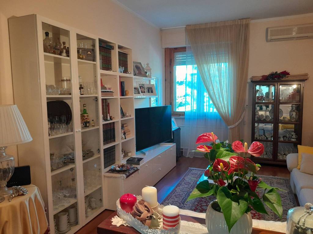 Appartamento a Prato in Via del Pino - Foto 4