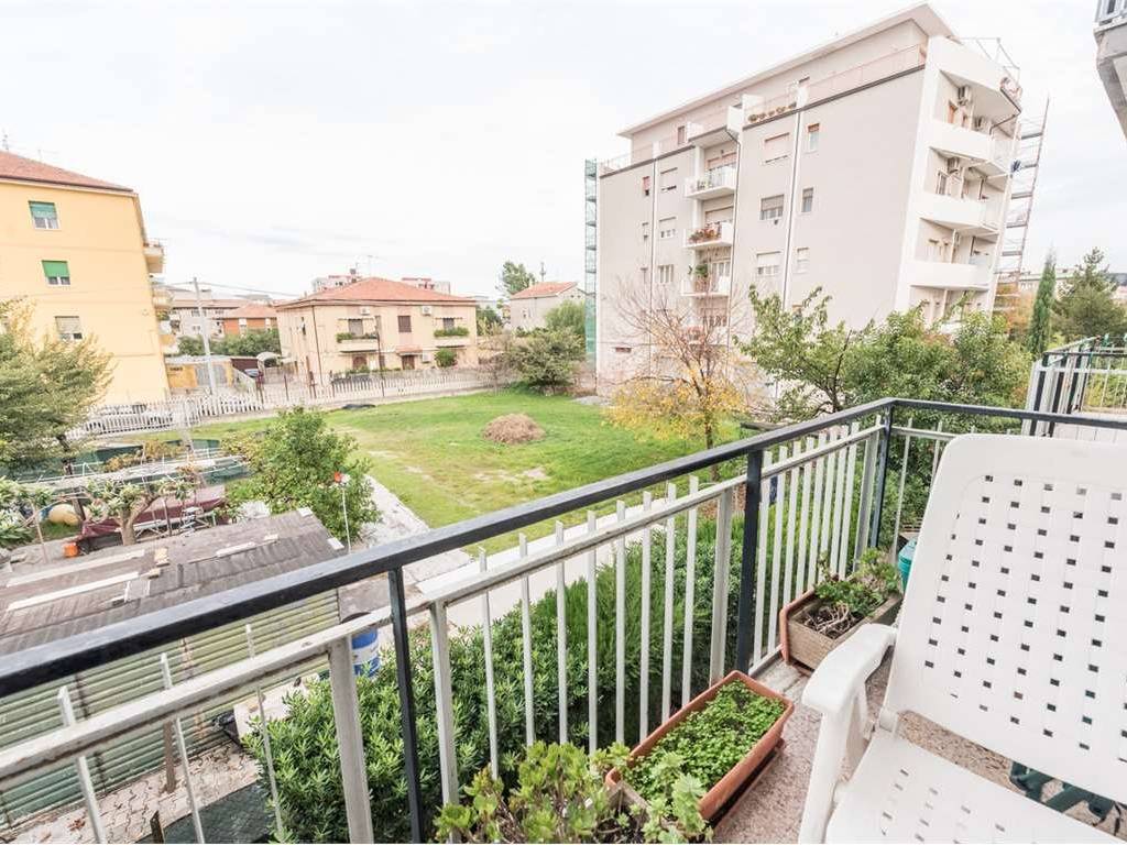 Appartamento a Pescara in VIA LAGO DI PIEDILUCO, 5 - Foto 5