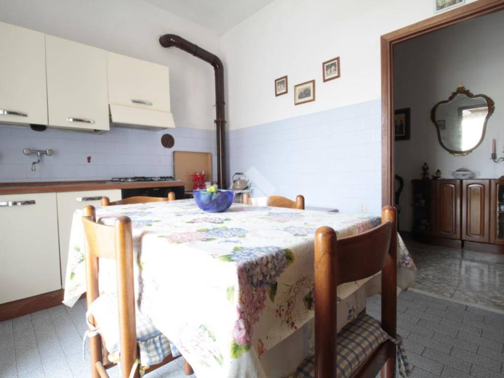 Appartamento a Canino in Viale Giuseppe Garibaldi, 12 - Foto 3