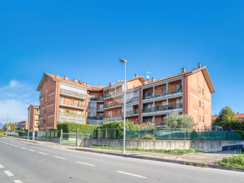Appartamento a Piossasco in Largo Andruetto, 4 - Foto 2