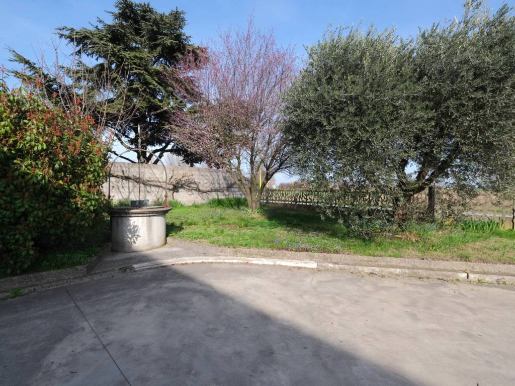 Villa a Villa estense in Via delle Industrie - Foto 3