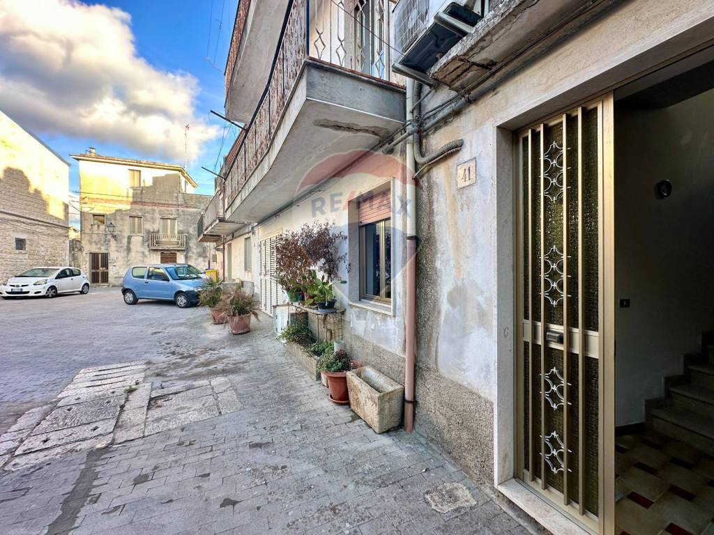Casa indipendente a Modica in Via Gian Battista Vico, 41 - Foto 3