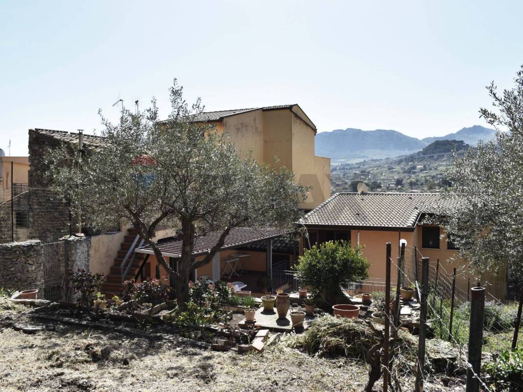 Casa indipendente a Monreale in via Provinciale - Foto 2