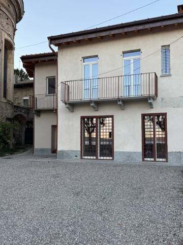 Immobile a Angera in Piazza Giuseppe Garibaldi - Foto 3