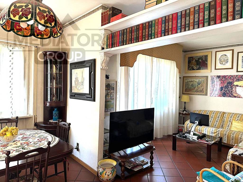 Appartamento a Pistoia in Via Domenico Cirillo, 12 - Foto 2