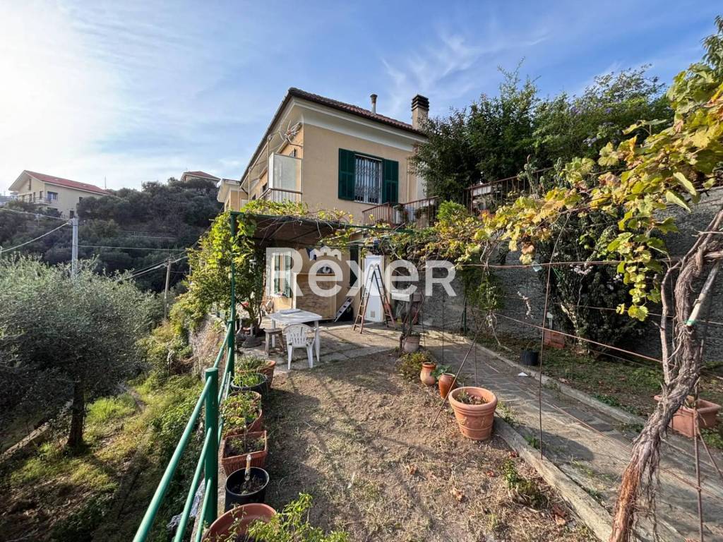 Appartamento a Varazze in Via Lenchè, 14 - Foto 2