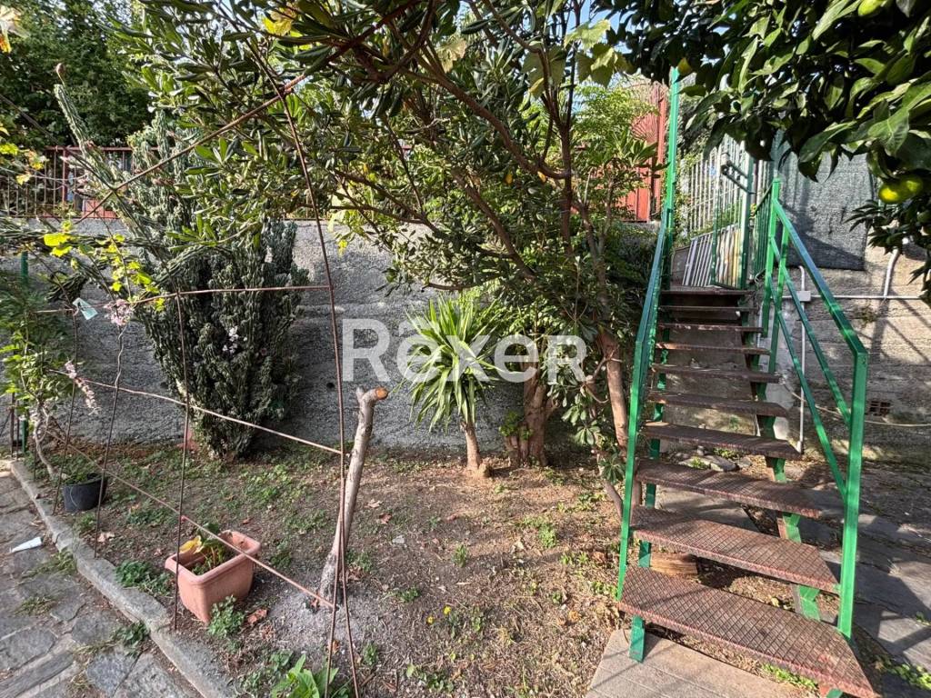Appartamento a Varazze in Via Lenchè, 14 - Foto 4