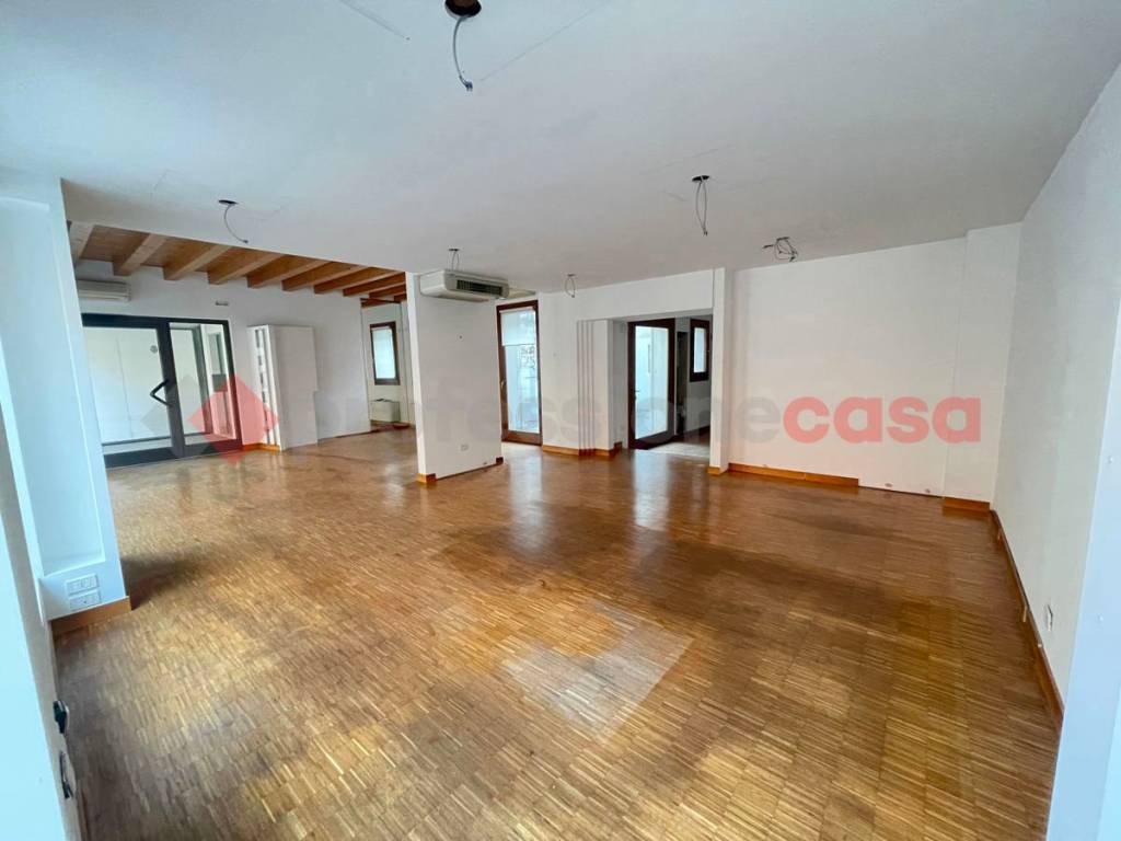 Appartamento a Lonigo in Via Garibaldi, 46 - Foto 4