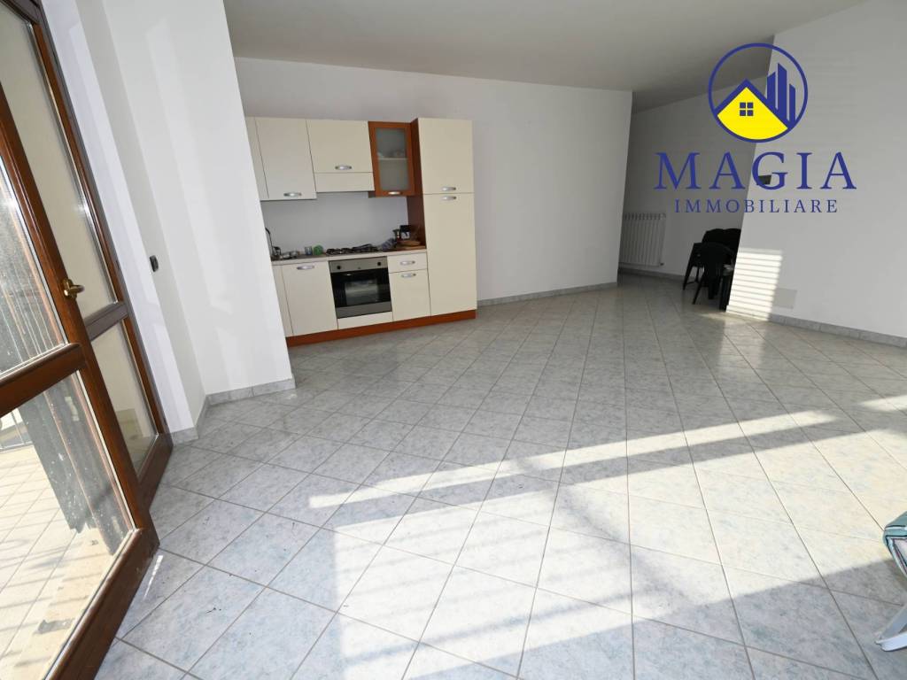 Appartamento a Castel di lama in Via Roma, 276 - Foto 4