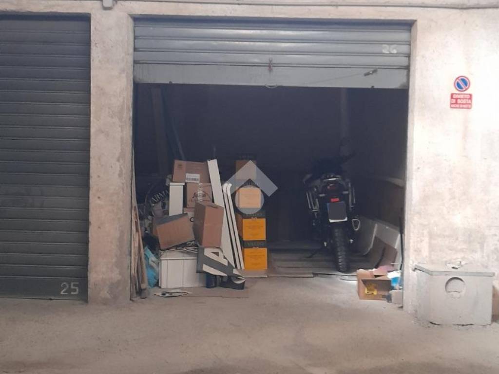 Box / garage a Banchette in Via Roma, 16 - Foto 4
