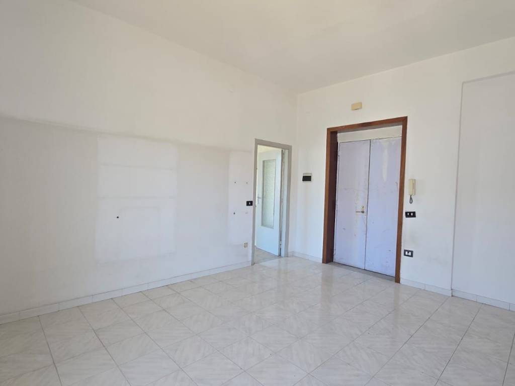 Appartamento a Santa maria capua vetere in Via degli Orti - Foto 4