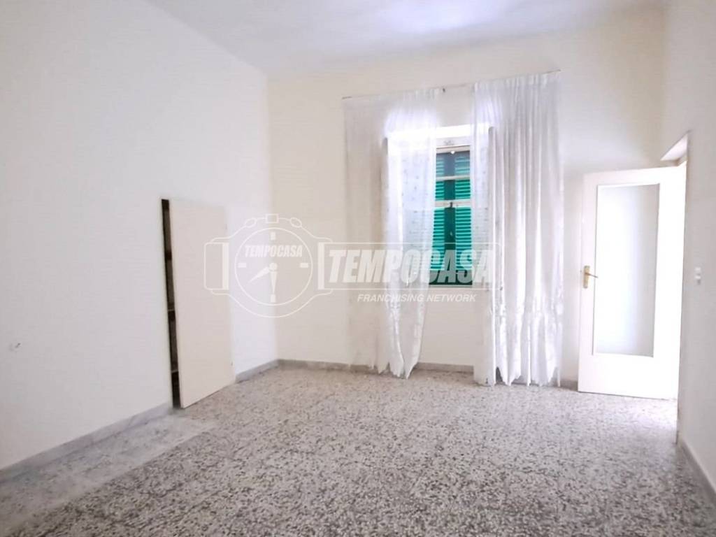 Casa indipendente a Adelfia in Via Camillo Benso di Cavour, 12 - Foto 4