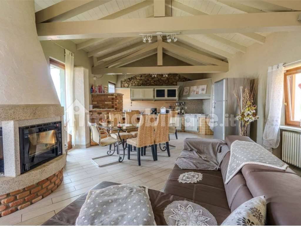 Casa indipendente a Nebbiuno - Foto 3