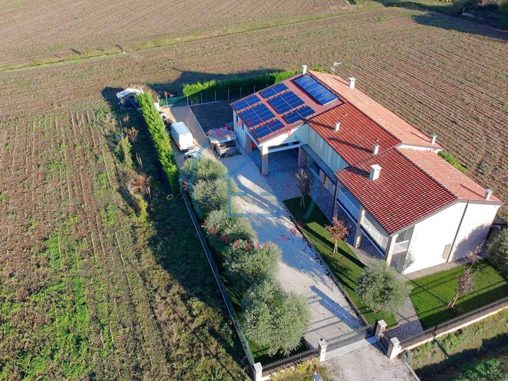 Villa a Borgo veneto in Via Cavaizza - Foto 2