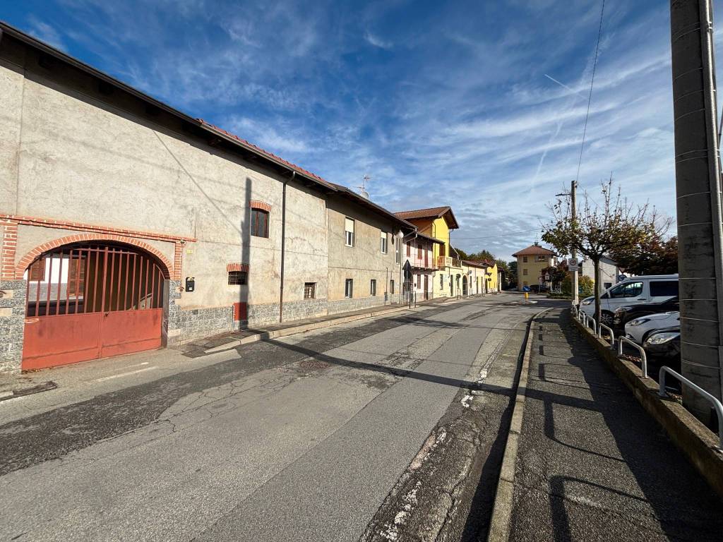 Casa indipendente a Ponderano in Via Edmondo De Amicis, 13 - Foto 3