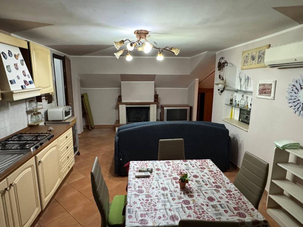 Appartamento a San tammaro in Via Gian Battista Vico, 3 - Foto 4