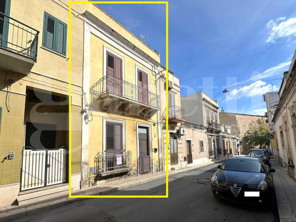 Casa indipendente a Avola in VIA GALILEO GALILEI , 13 - Foto 2