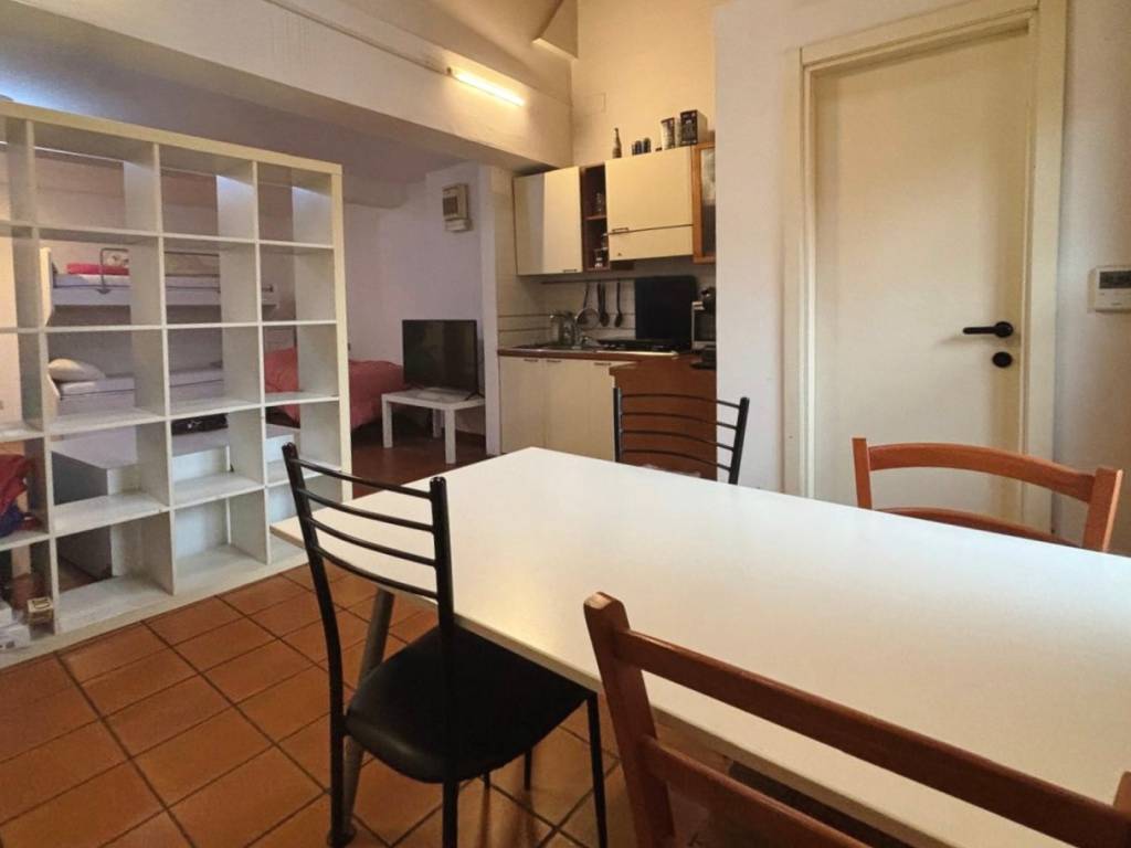 Appartamento a Bologna in Via de' Marchi - Foto 2