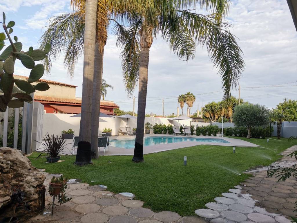 Villa a Avola in Via Teocrito - Foto 5