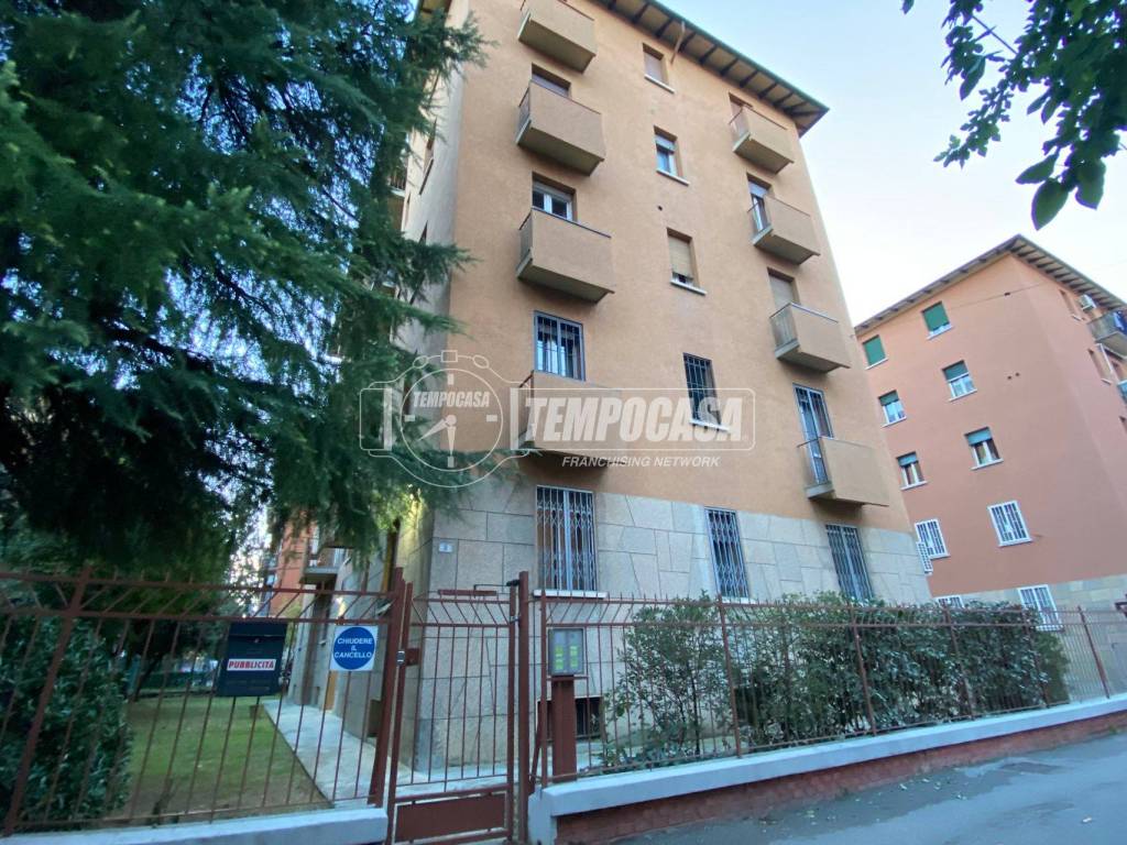 Appartamento a Bologna in Via Previati Gaetano 3 - Foto 2