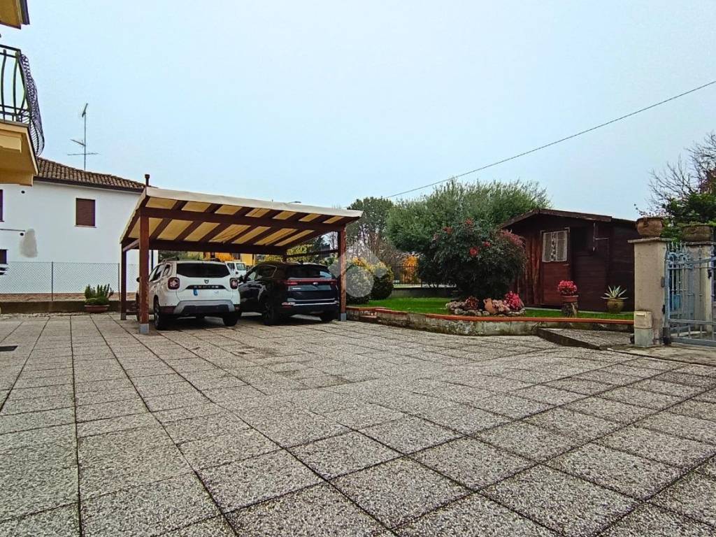 Appartamento a Molinella in Via Prov. Inferiore, 73 - Foto 5