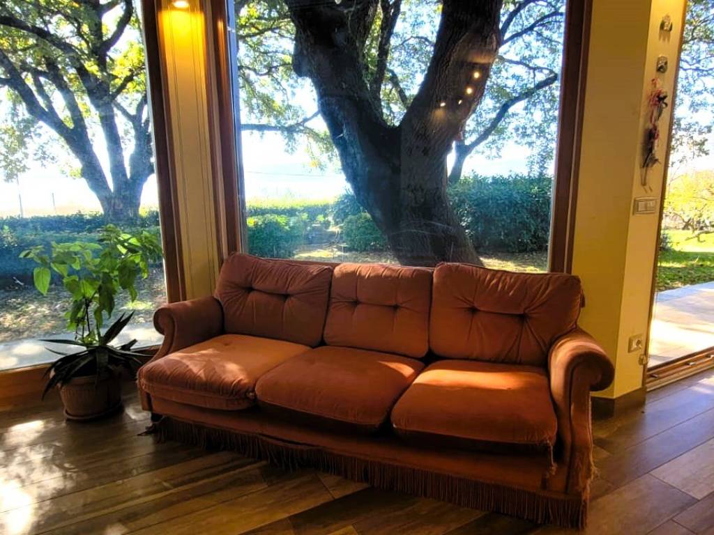 Villa a Caprarola in Strada Provinciale Lago di Vico - Foto 3