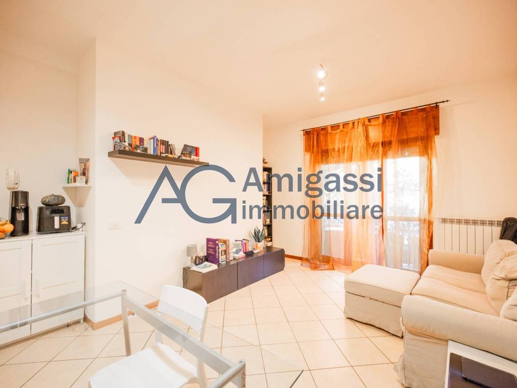 Appartamento a Bergamo in Via Generale Armando Diaz, 33 - Foto 2