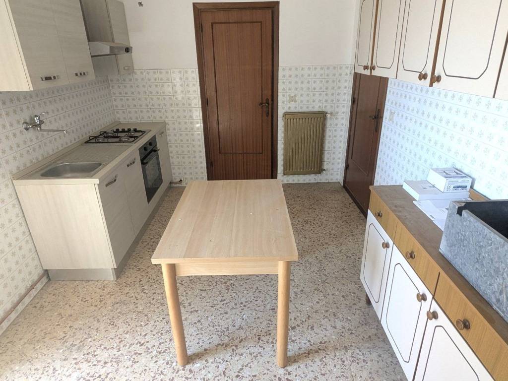 Appartamento a Fabrica di roma in Via Francesco Petrarca - Foto 2