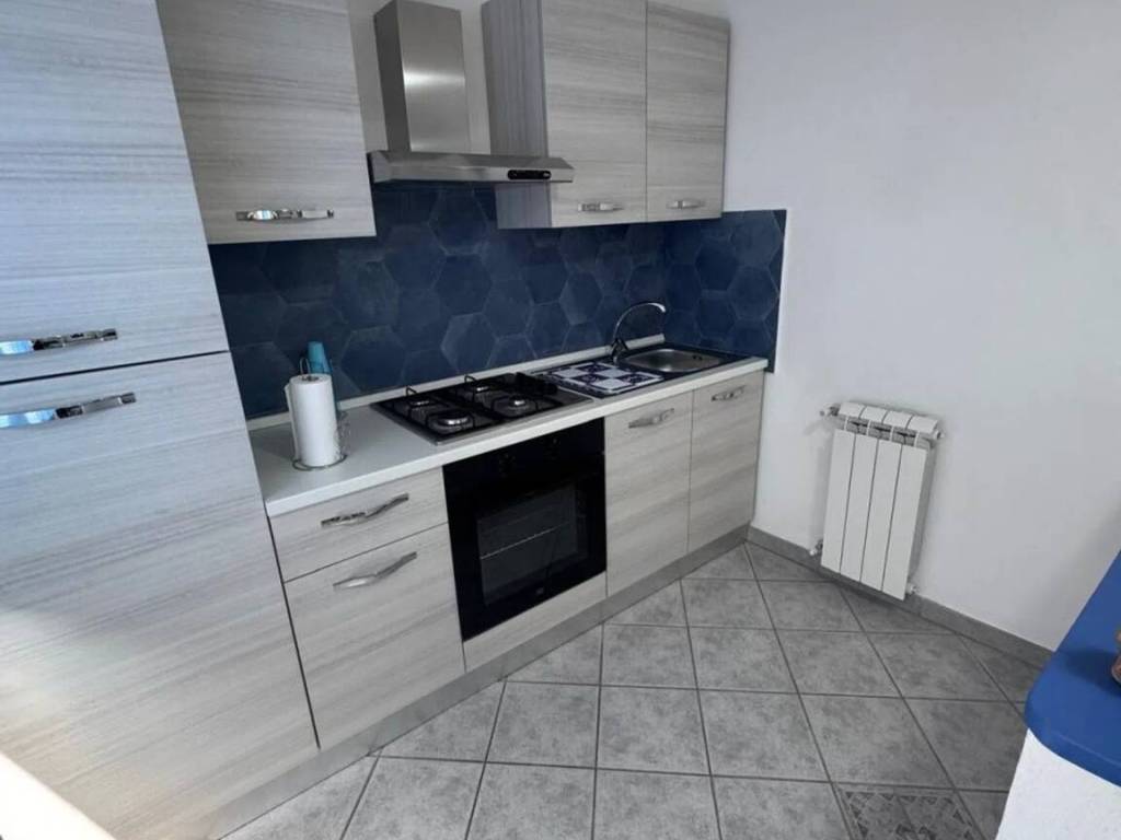 Appartamento a Follonica in Via Romagna, 27 - Foto 3