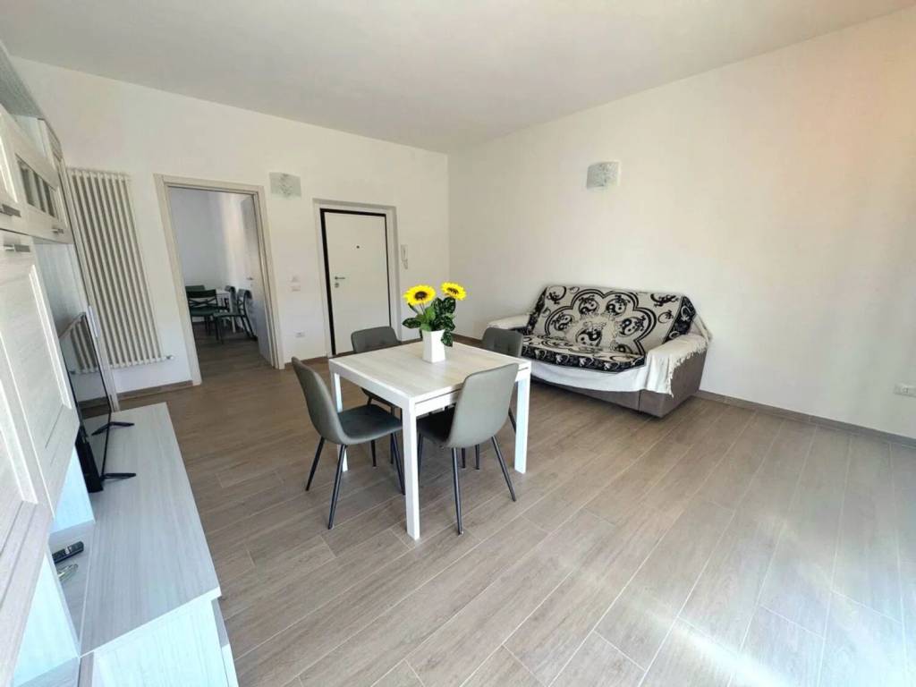Appartamento a Follonica in Via Litoranea - Foto 2