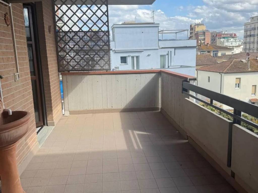 Appartamento a Follonica in Via Litoranea, 6 - Foto 5