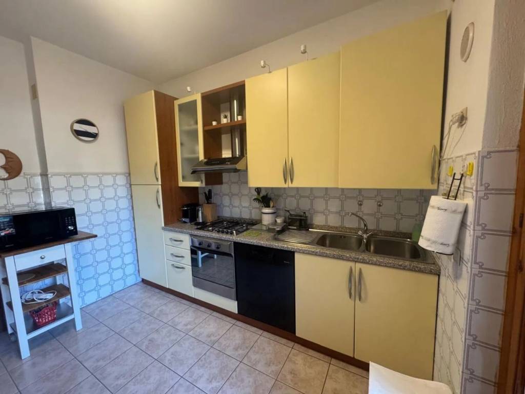 Appartamento a Follonica in Via Palermo - Foto 4