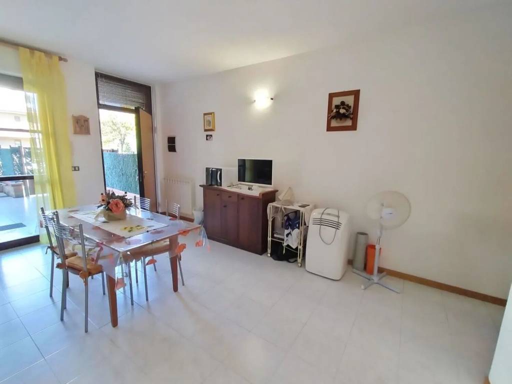 Appartamento a Follonica in Via Litoranea - Foto 4