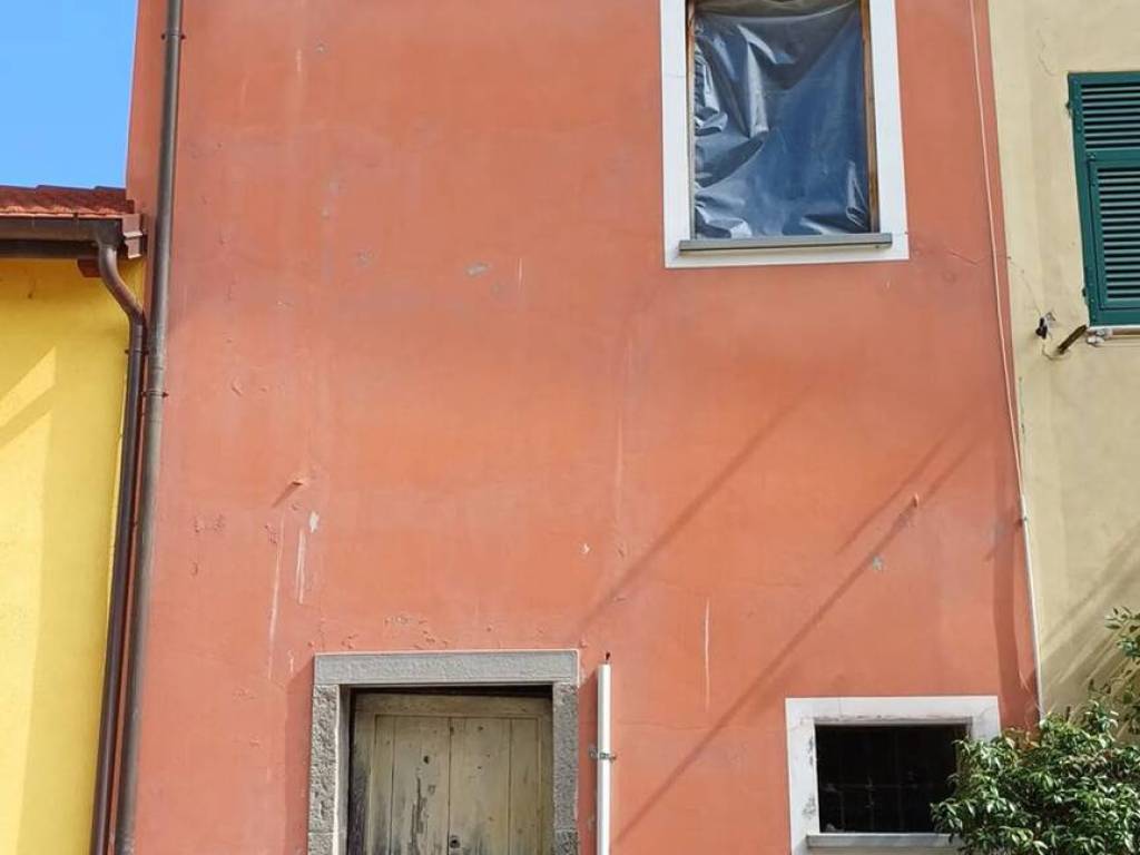 Appartamento a Brugnato in Via Riva D'Armi No Number - Foto 4