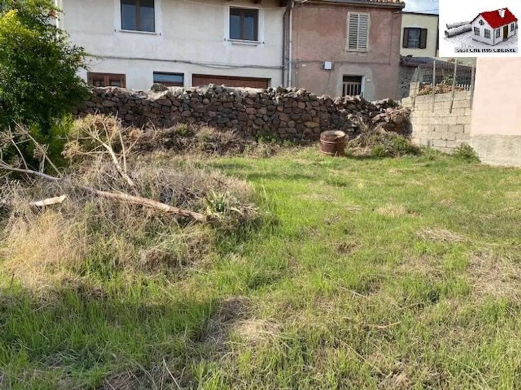 Terreno a Macomer in Via Aspromonte No Number - Foto 2