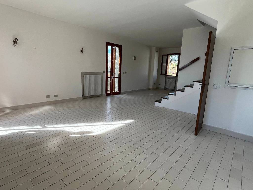 Villa a Masi torello in Via della Repubblica, 12 - Foto 4