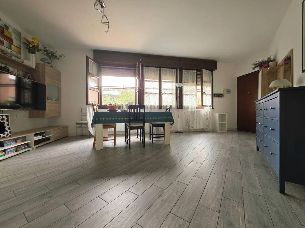 Appartamento a Collecchio in Piazza della Pace - Foto 3