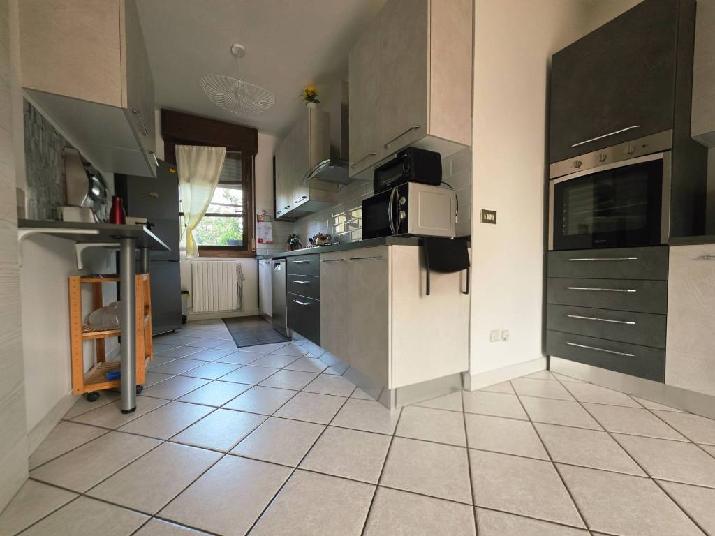 Appartamento a Collecchio in Piazza della Pace - Foto 5